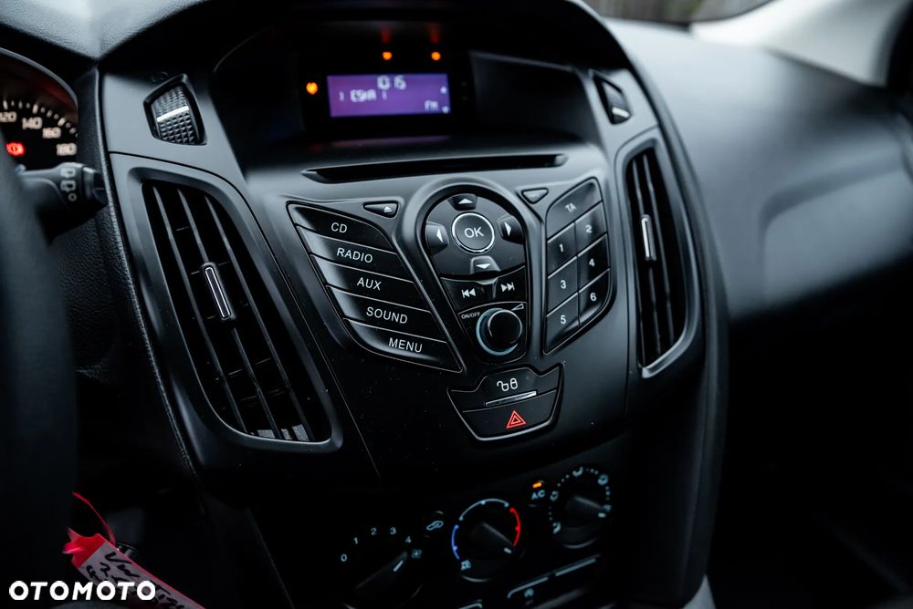 Ford Focus 1.6 TDCi Ambiente Start - 29