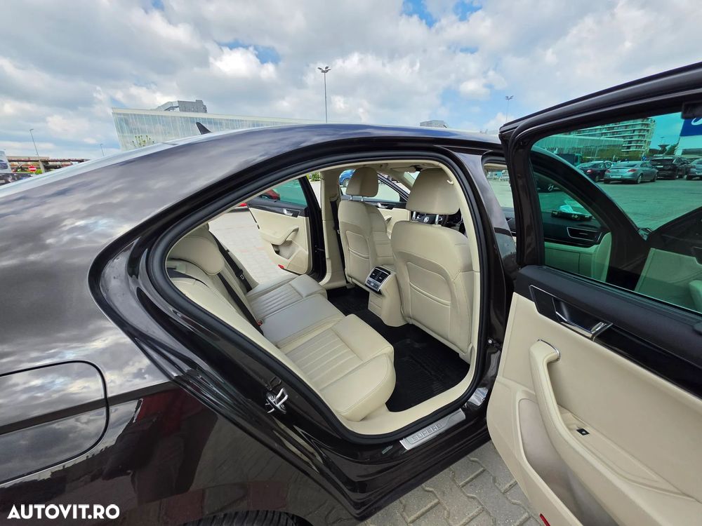 Skoda Superb 2.0 TSI DSG Laurin & Klement - 28