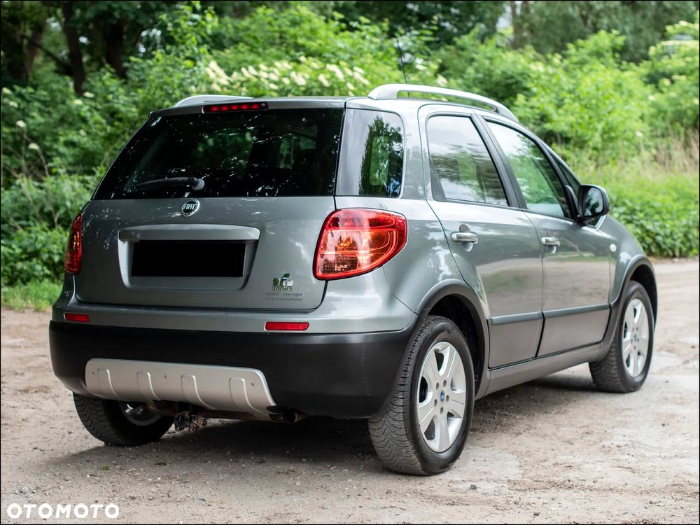 Fiat Sedici 1.9 Multijet DPF 4x4 Dynamic - 4