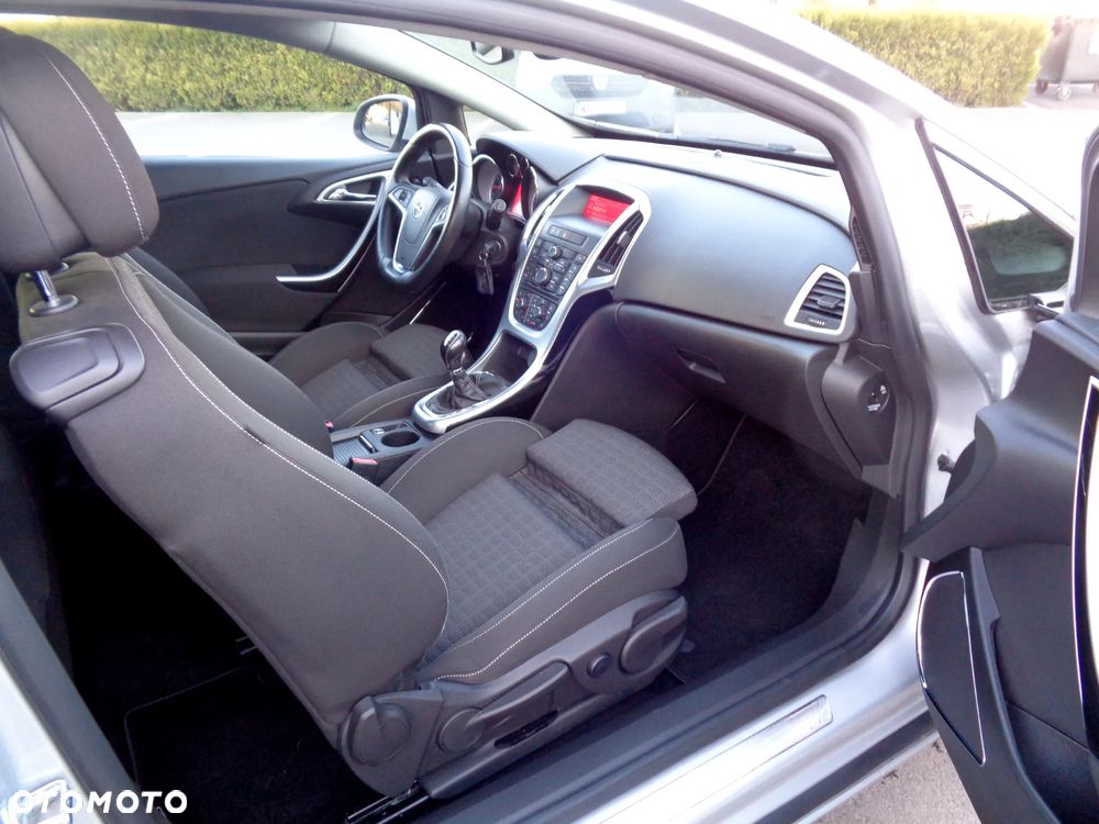 Opel Astra GTC 1.4 Turbo - 16