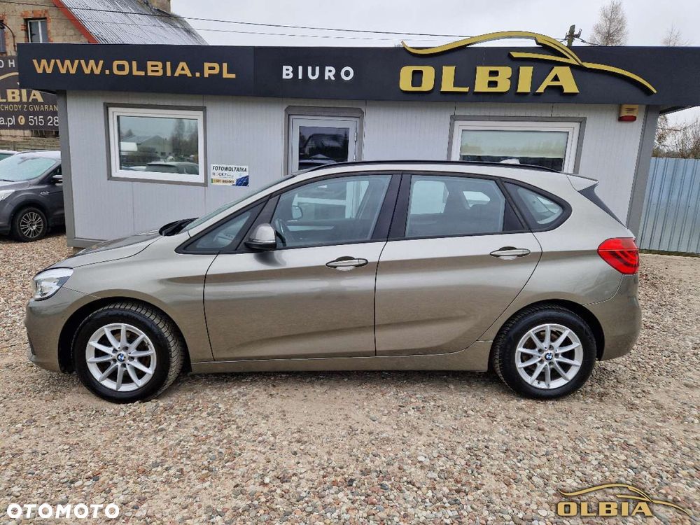 BMW Seria 2 218d Sport Line - 4