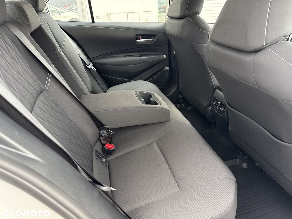 Toyota Corolla 1.8 Hybrid Comfort - 9