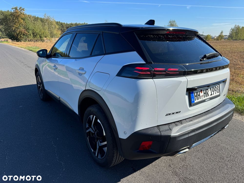 Peugeot 2008 PureTech 130 EAT8 GT Pack - 5