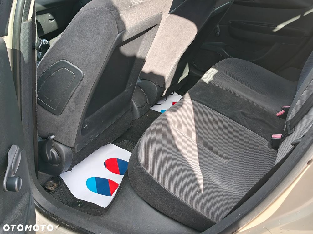 Citroën C4 1.6 16V Impress - 8