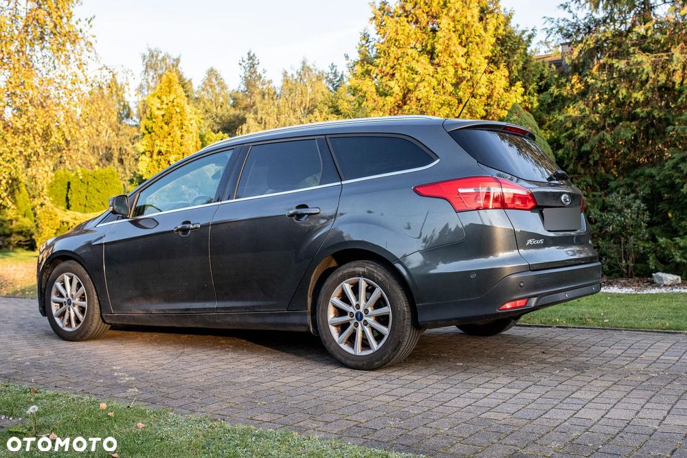 Ford Focus - 4