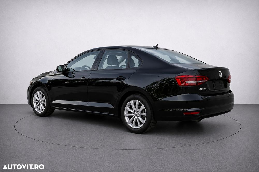 Volkswagen Jetta - 11