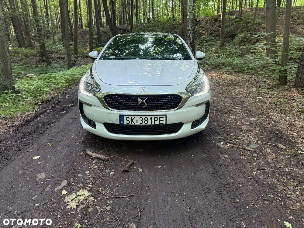 DS Automobiles DS 5 - 10