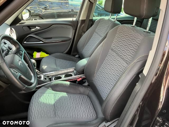 Opel Zafira 1.4 T Cosmo EcoFLEX S&S EU6 - 13