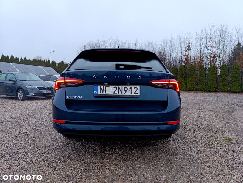 Skoda Octavia 2.0 TDI SCR Style DSG - 11