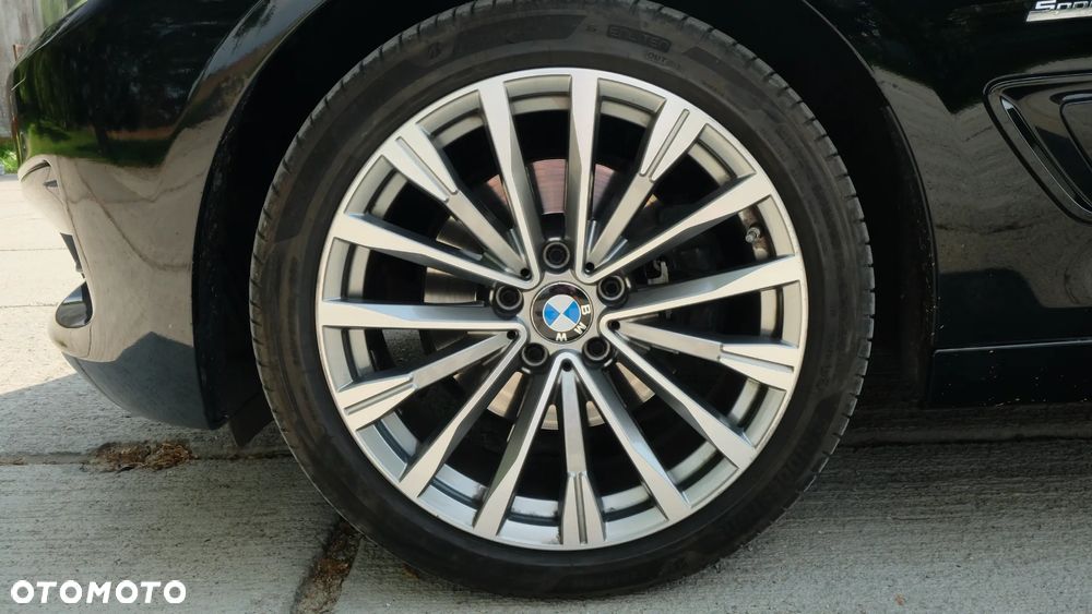 BMW 3GT 325d Sport Line - 13