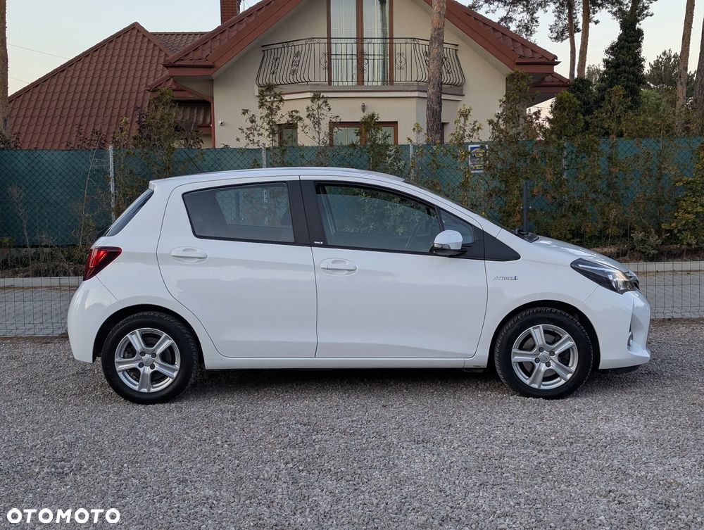 Toyota Yaris - 8