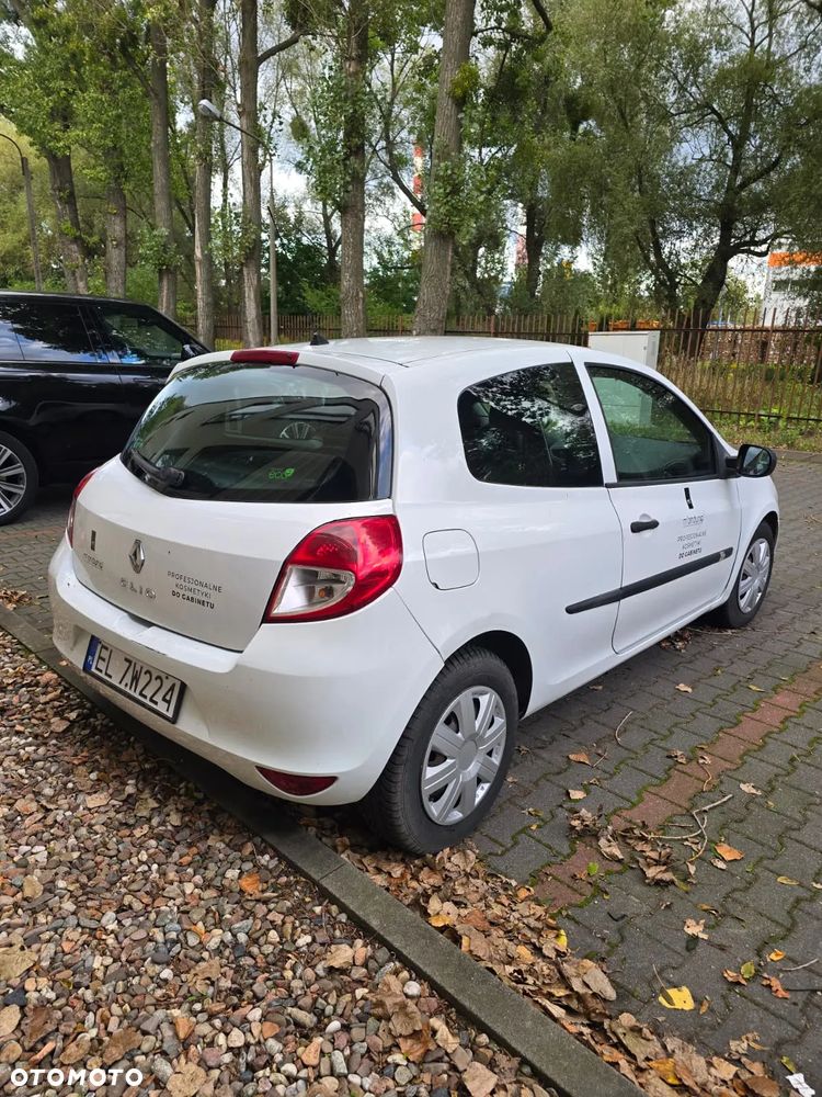 Renault Clio 1.5 dCi Alize - 21