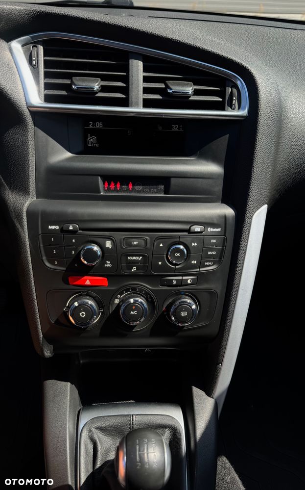 Citroën DS4 1.6 VTi SoChic - 25