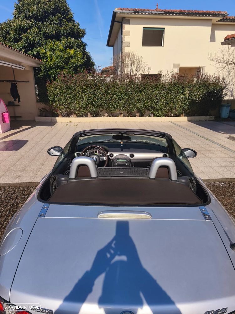 Mazda MX-5 2.0 MZR Energy - 10