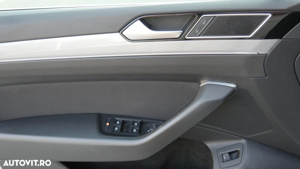 Volkswagen Passat 2.0 TDI SCR DSG Business - 15