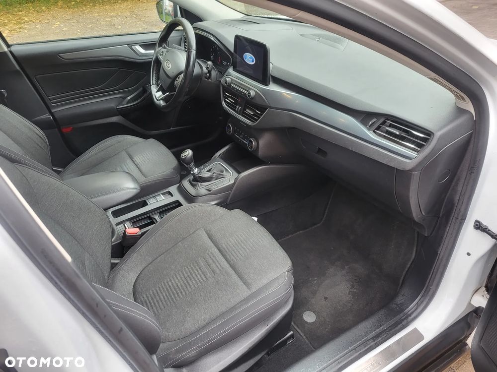 Ford Focus 1.0 EcoBoost Start-Stopp-System ACTIVE - 8