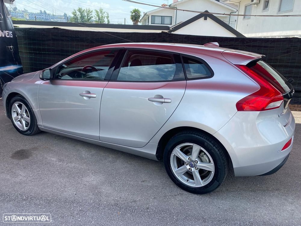 Volvo V40 1.6 D2 Momentum - 13