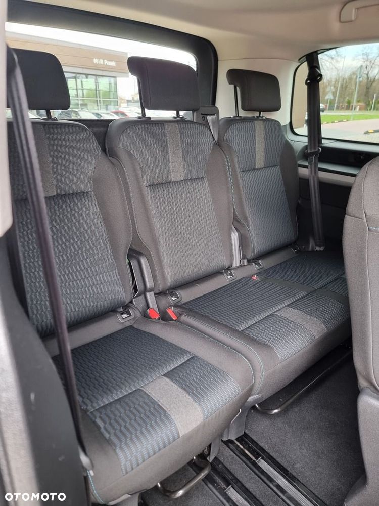 Peugeot Traveller 2.0 BlueHDi Standard Active - 26