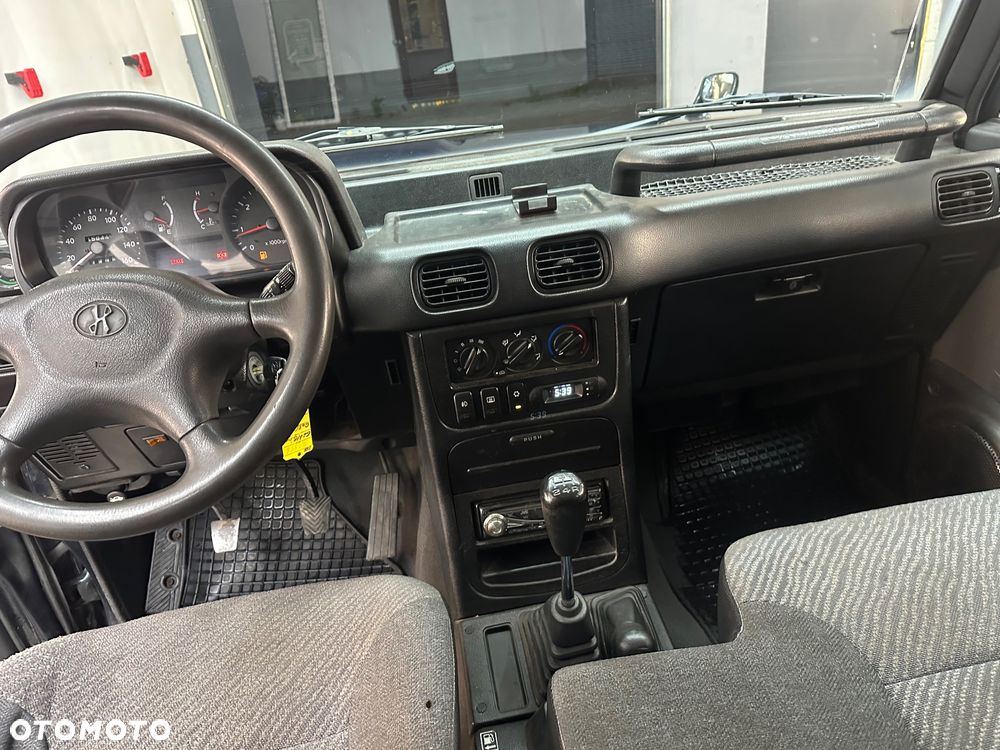 Hyundai Galloper LWB5 2.5 D - 5