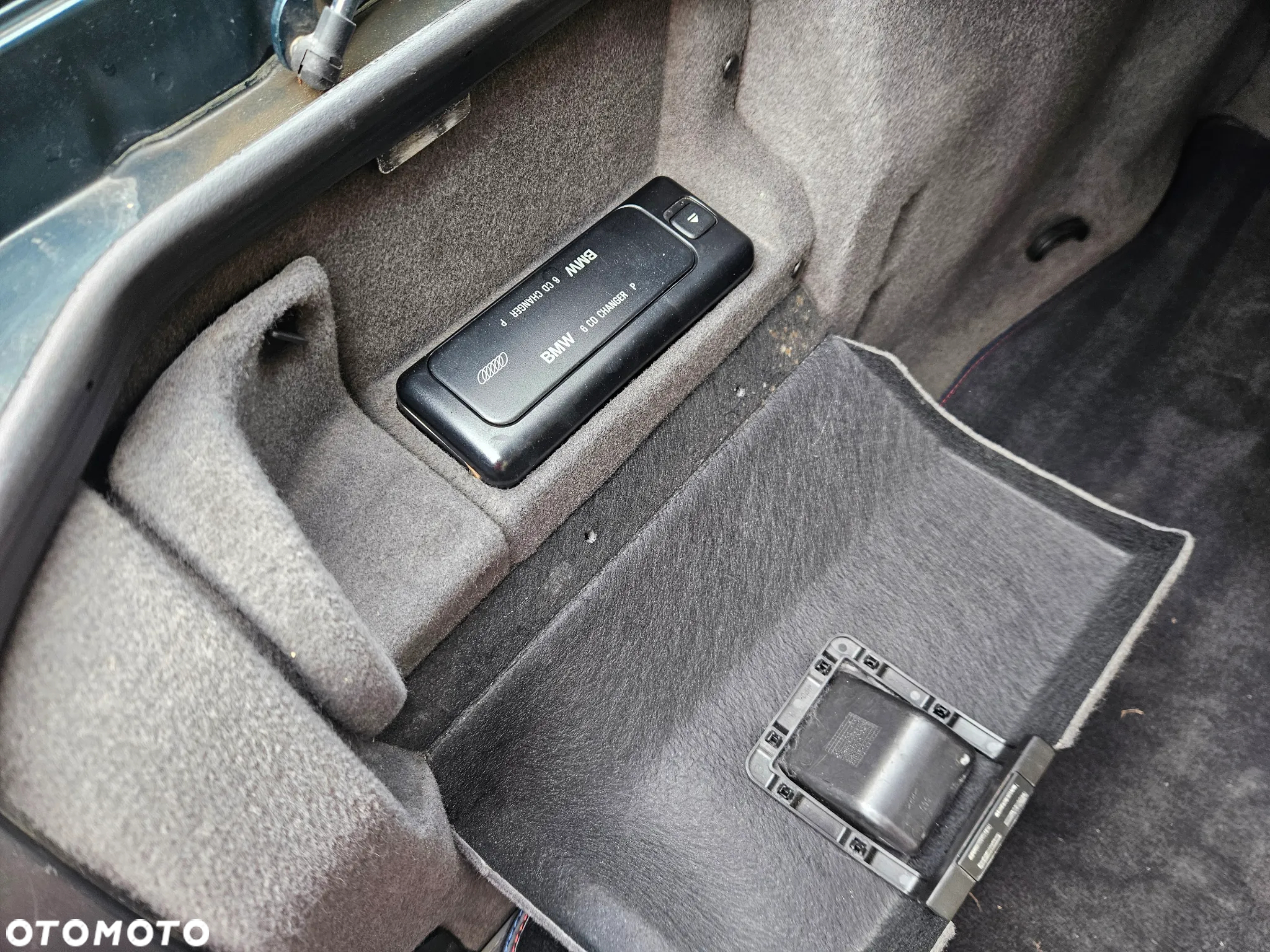 BMW Seria 7 728i - 30