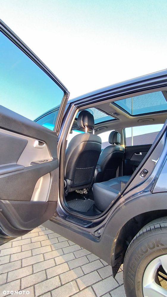 Kia Sportage - 12