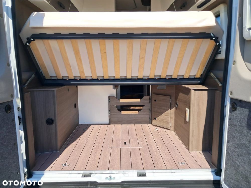 KNAUS VanTourer 600D Zimowa Wersja Tempomat Aktywny ACC 4 osobowy FV23% - 22