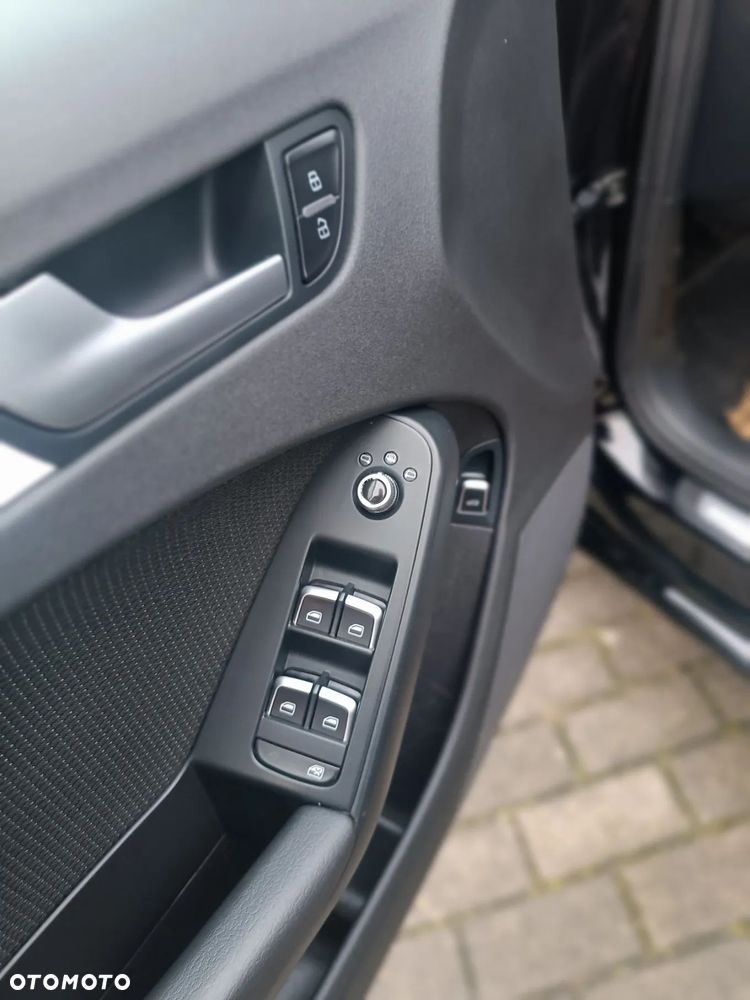 Audi A4 Avant 2.0 TDI DPF Attraction - 10