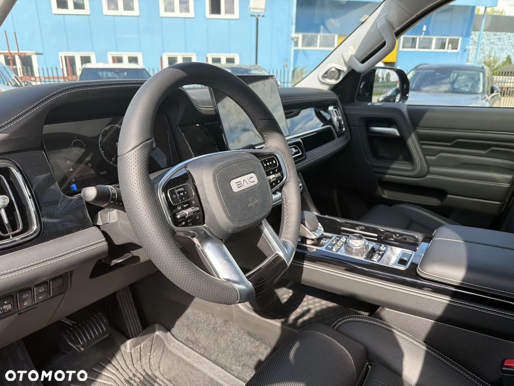BAIC BJ60 2.0 mHEV Flagship 4x4 - 24