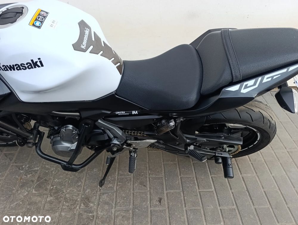Kawasaki Z 650 - 15