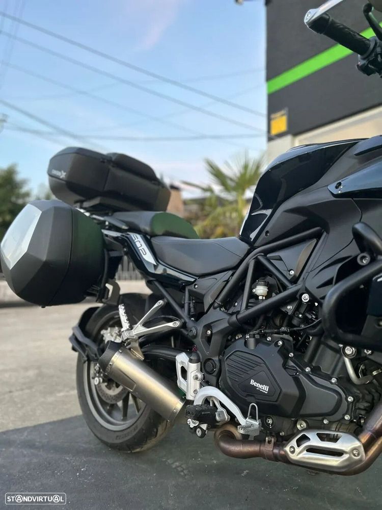 Benelli TRK 502 - 10