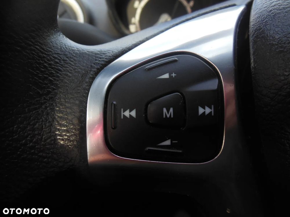 Ford Fiesta 1.25 Trend EU5 - 17