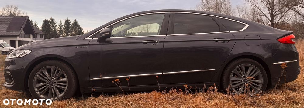 Ford Mondeo - 9