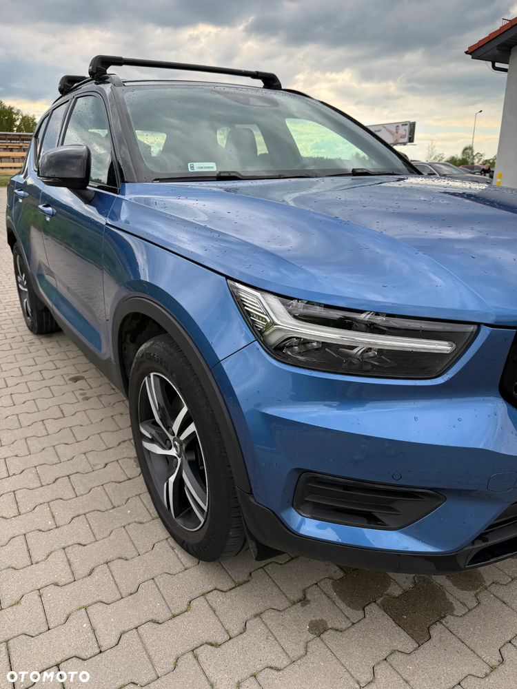 Volvo XC 40 T4 AWD R-Design - 8