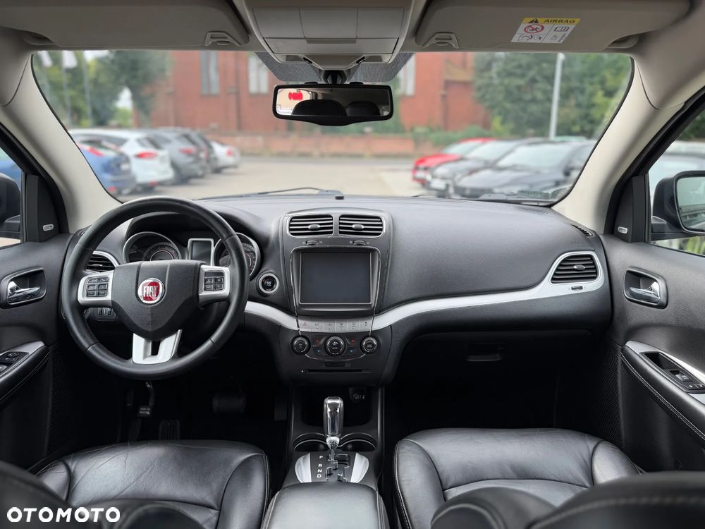 Fiat Freemont 3.6 V6 Lounge - 10