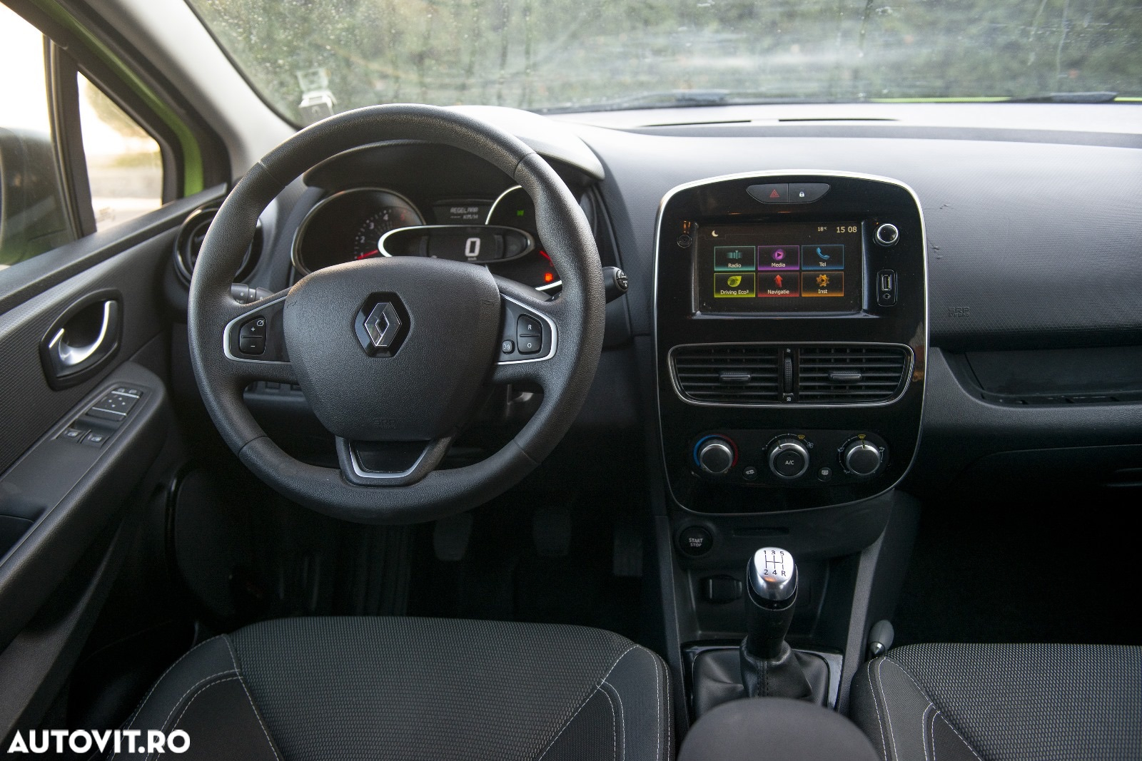 Renault Clio (Energy) dCi 90 Start & Stop LIMITED - 23
