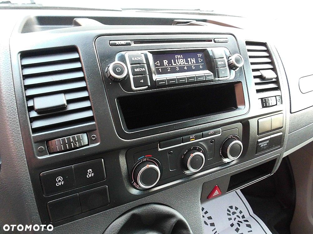 Volkswagen Transporter - 8