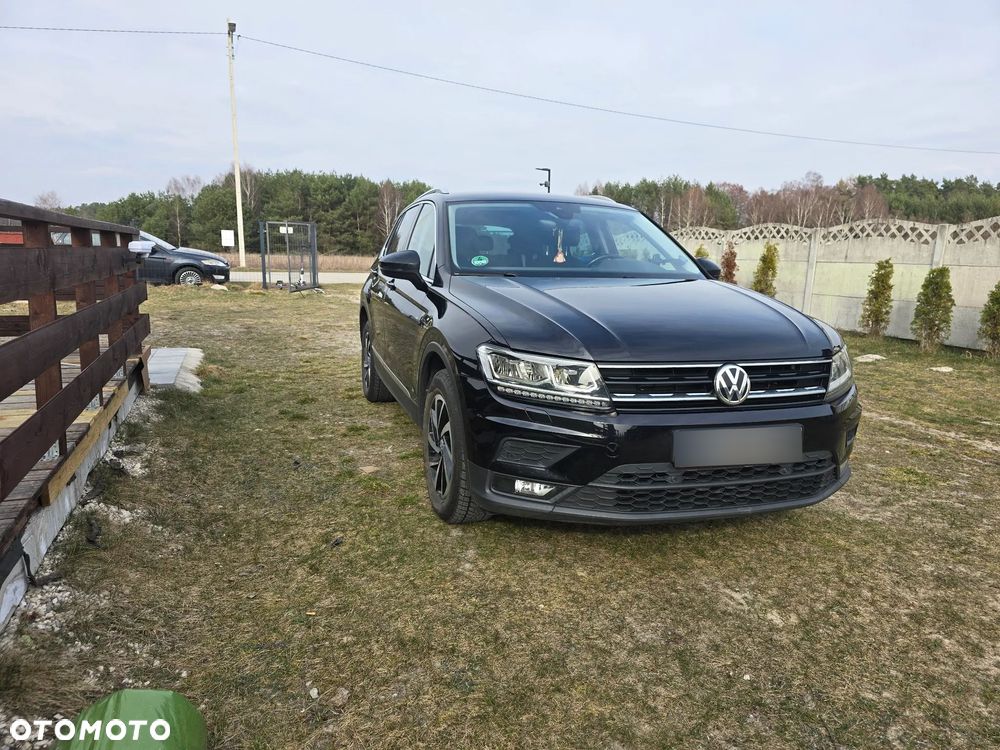 Volkswagen Tiguan ver-2-0-tdi-scr-bluemotion-technology-dsg-trendline - 3
