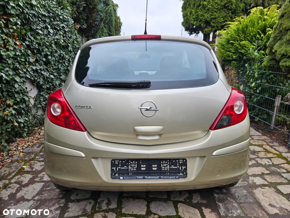 Opel Corsa - 4