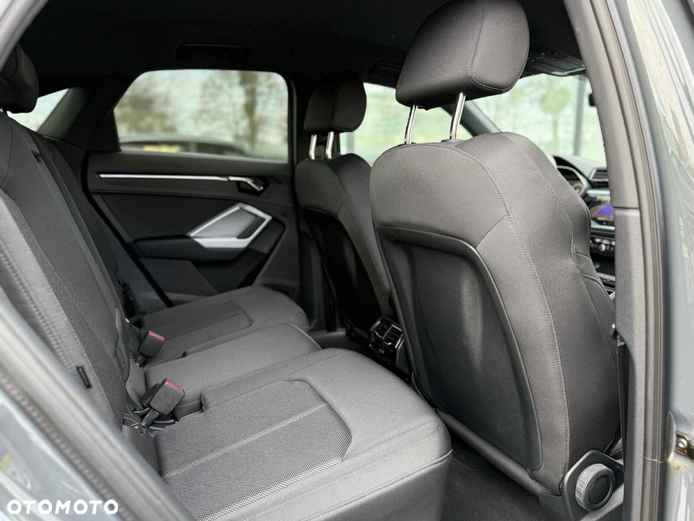 Audi Q3 Sportback - 19