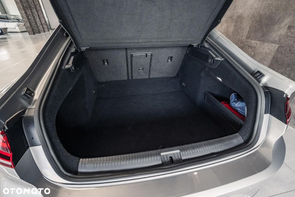 Volkswagen Arteon 2.0 TDI 4Motion SCR R-Line DSG - 35