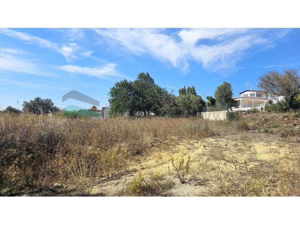 Terreno com projeto aprovado- Santa Bárbara de Nexe - Grande imagem: 3/19