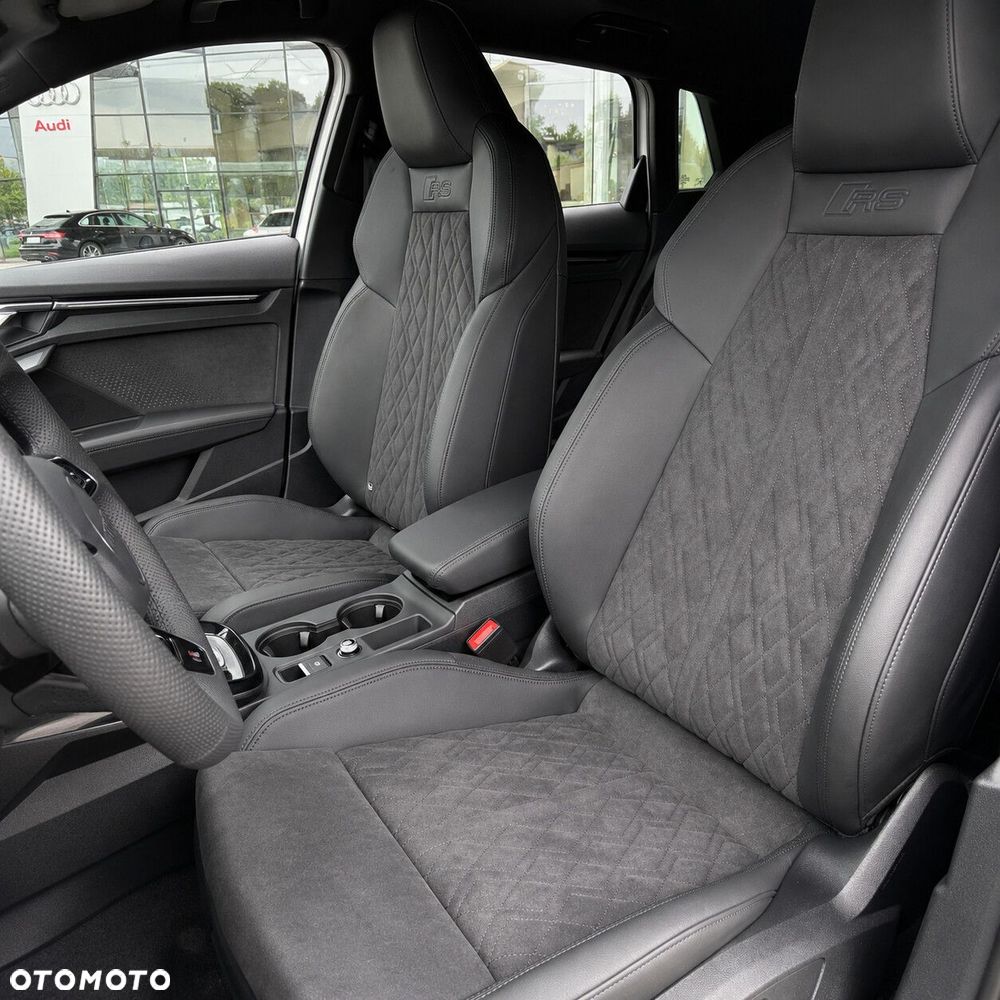 Audi RS3 Sportback - 10