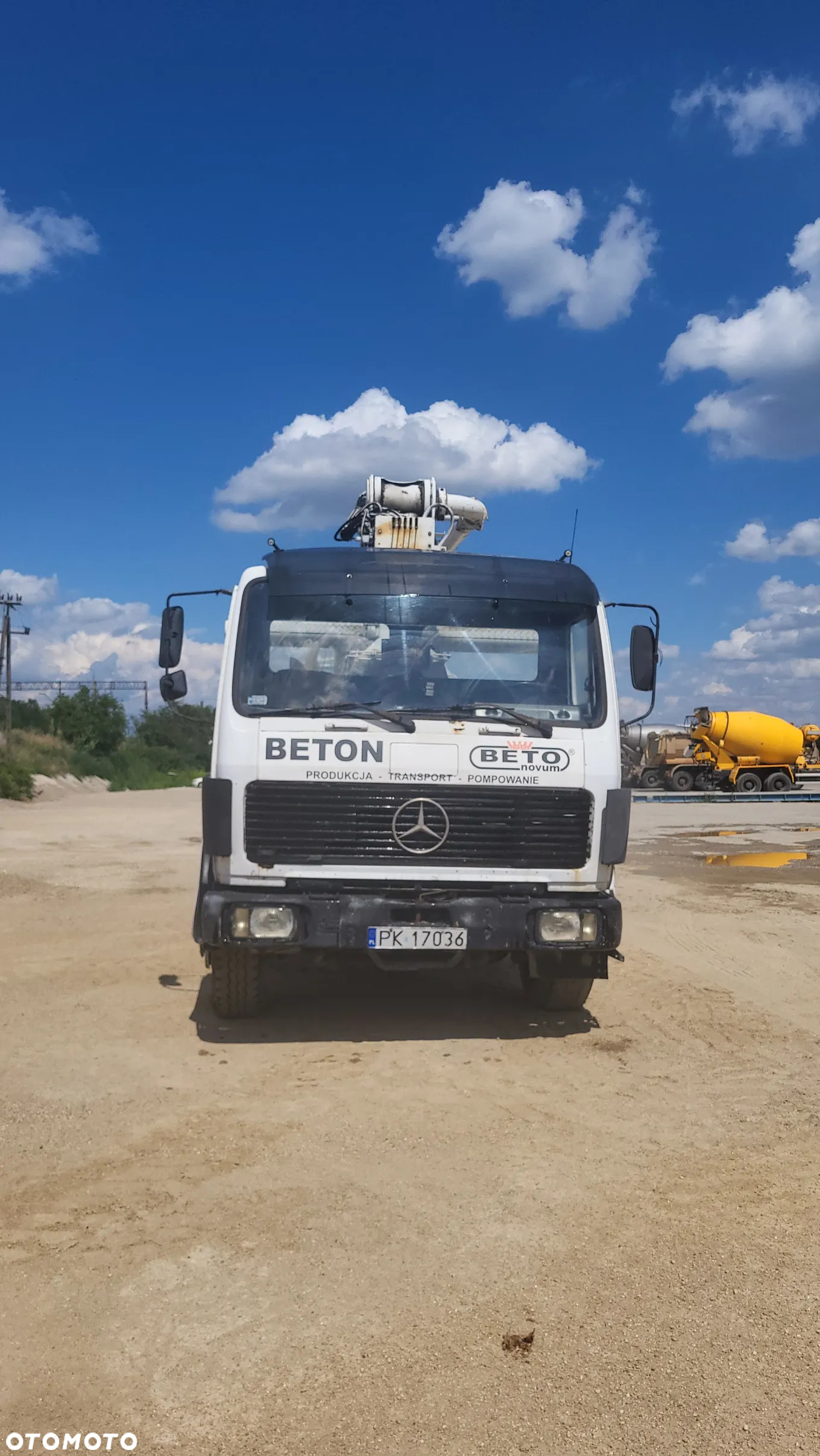Mercedes-Benz 1622 - 3