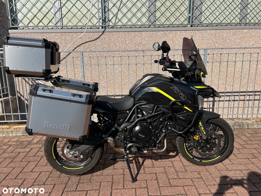 Benelli TRK 702X - 4