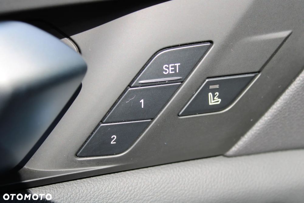 BMW X5 xDrive40d mHEV sport - 27