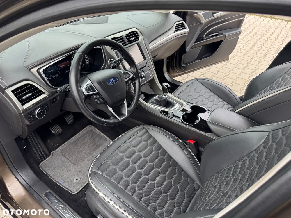 Ford Mondeo 2.0 TDCi Start-Stopp Vignale - 22