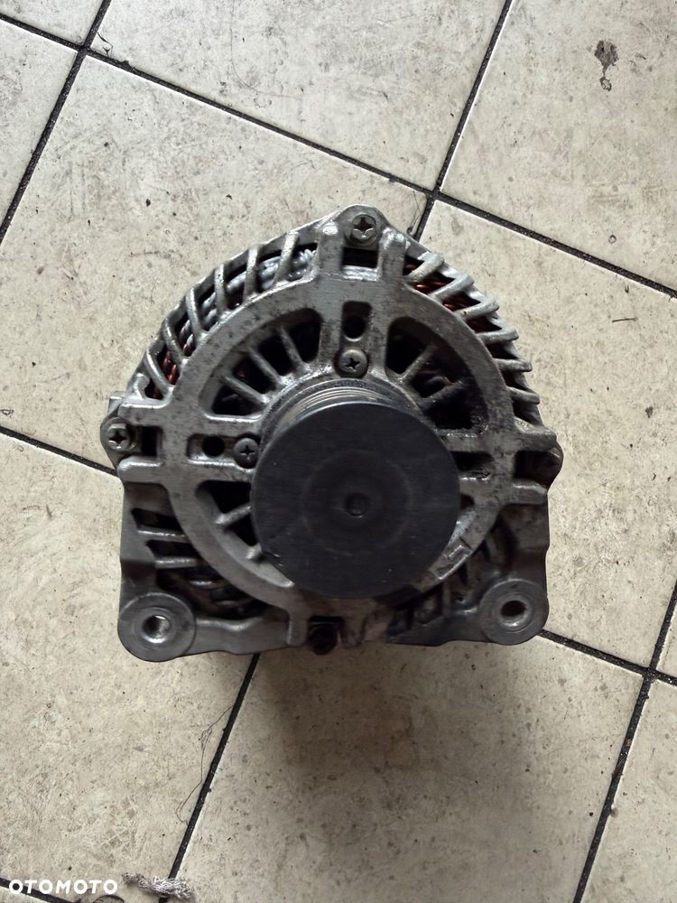 Alternator Renault Master III 231008137R 185A - 4