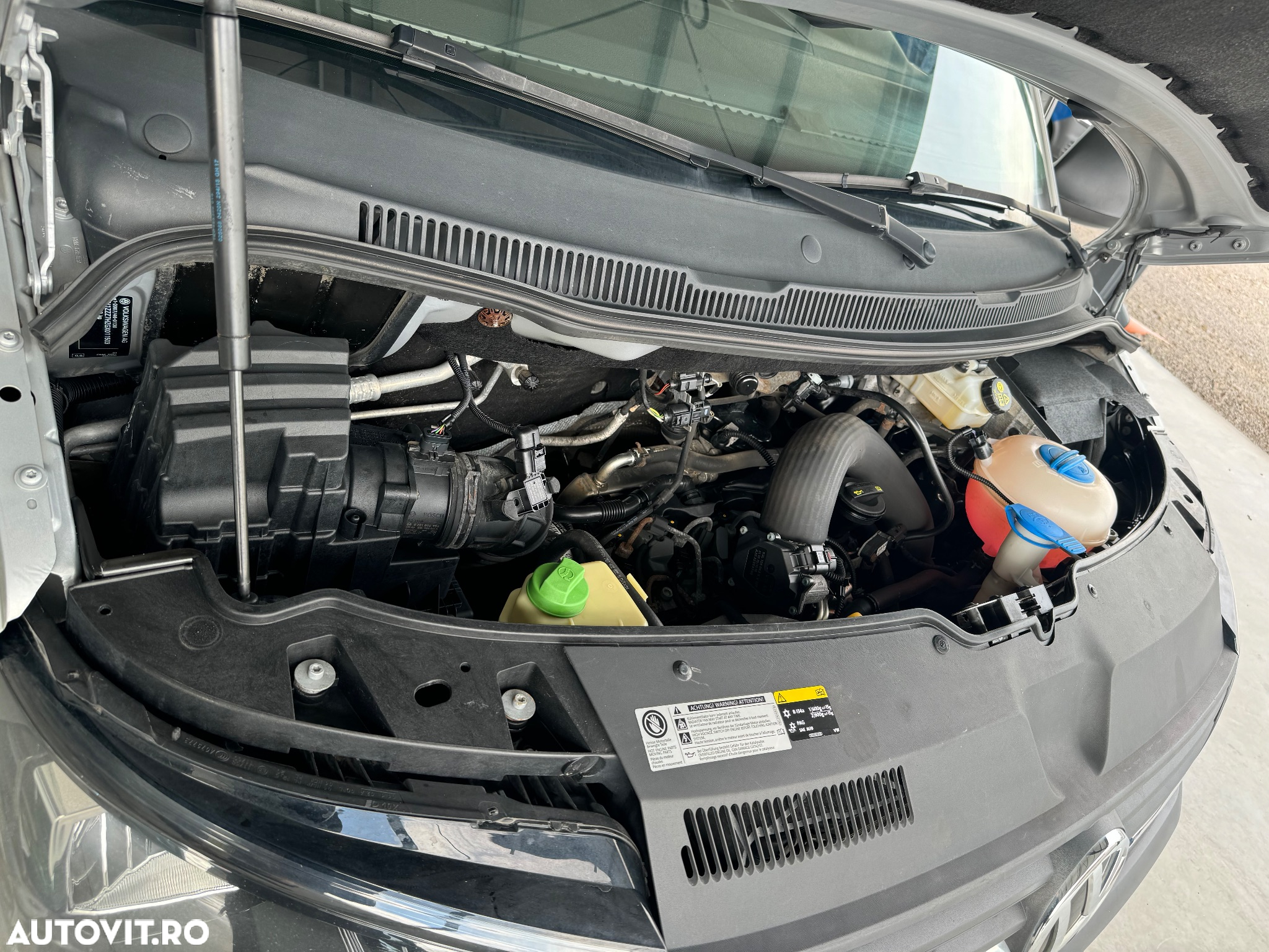 Volkswagen Transporter T6 - 25