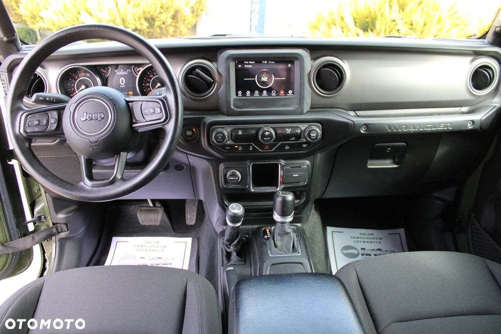 Jeep Wrangler Unlimited 3.6 Automatik X - 23