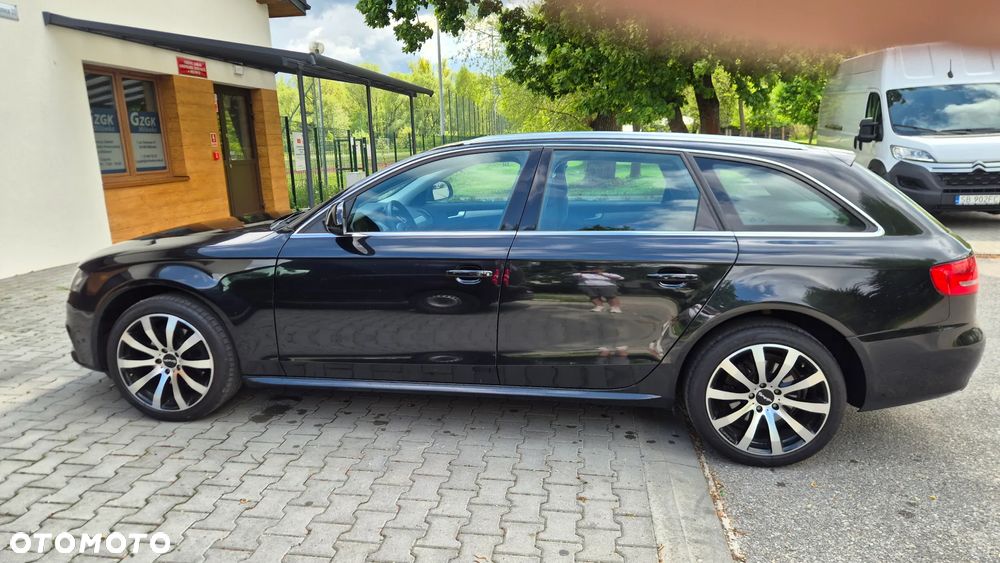 Audi A4 Avant 2.0 TDI DPF Attraction - 11